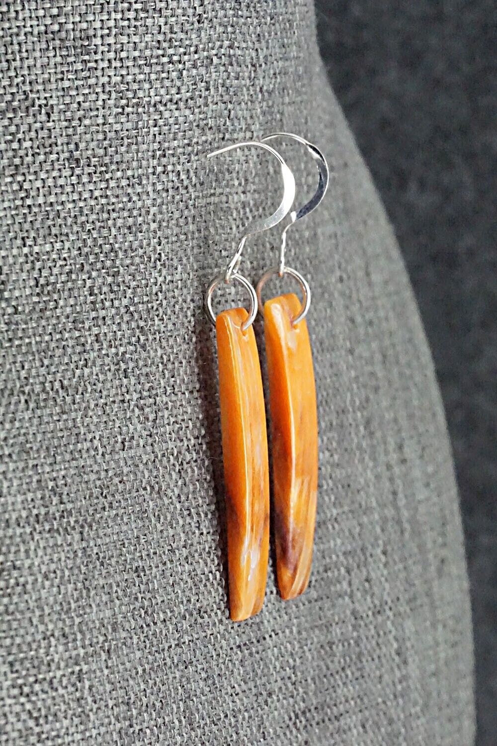 Spiny Oyster & Sterling Silver Earrings - Jesus Espino