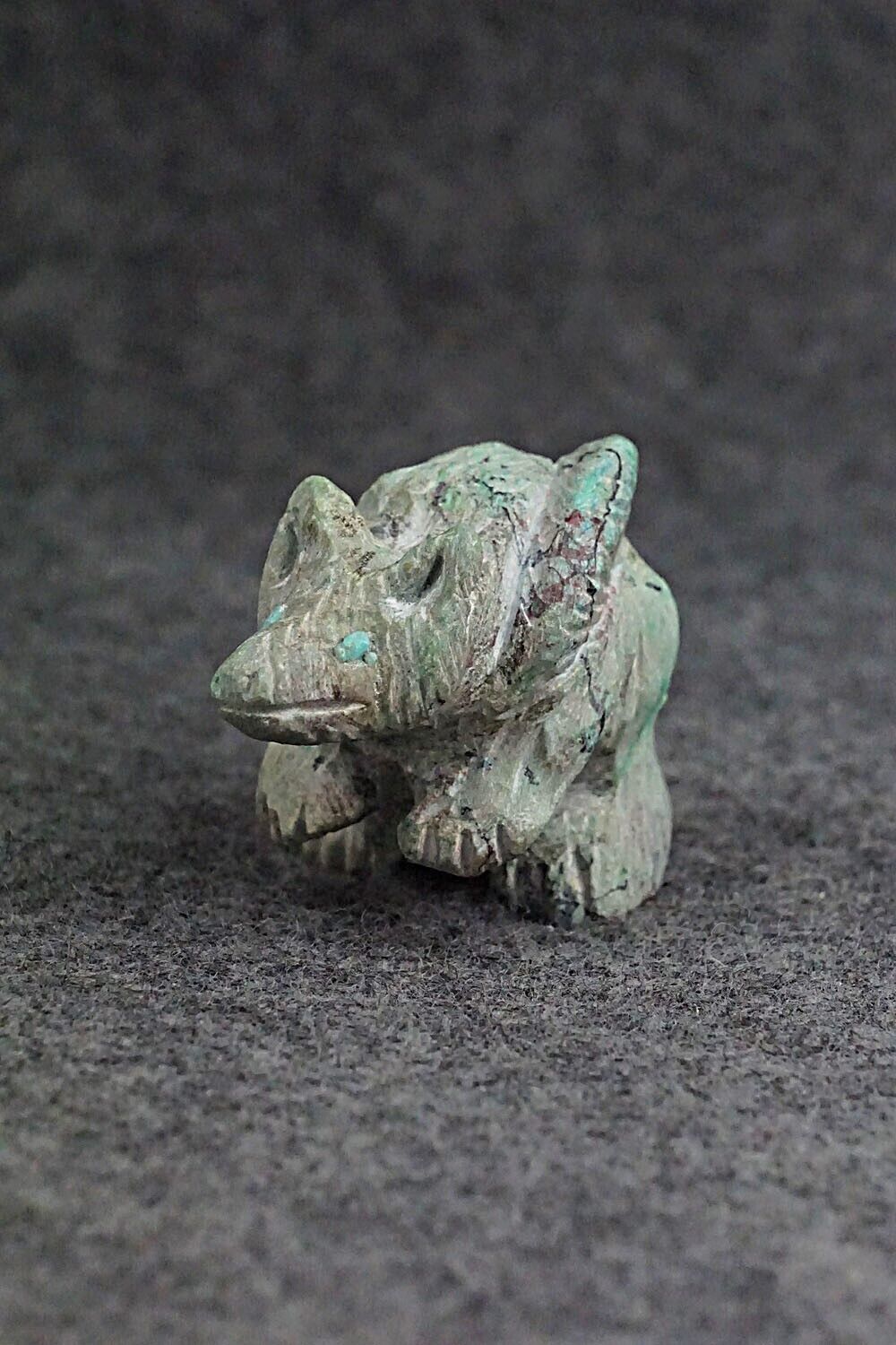 Mouse Zuni Fetish Carving - Jon Quam
