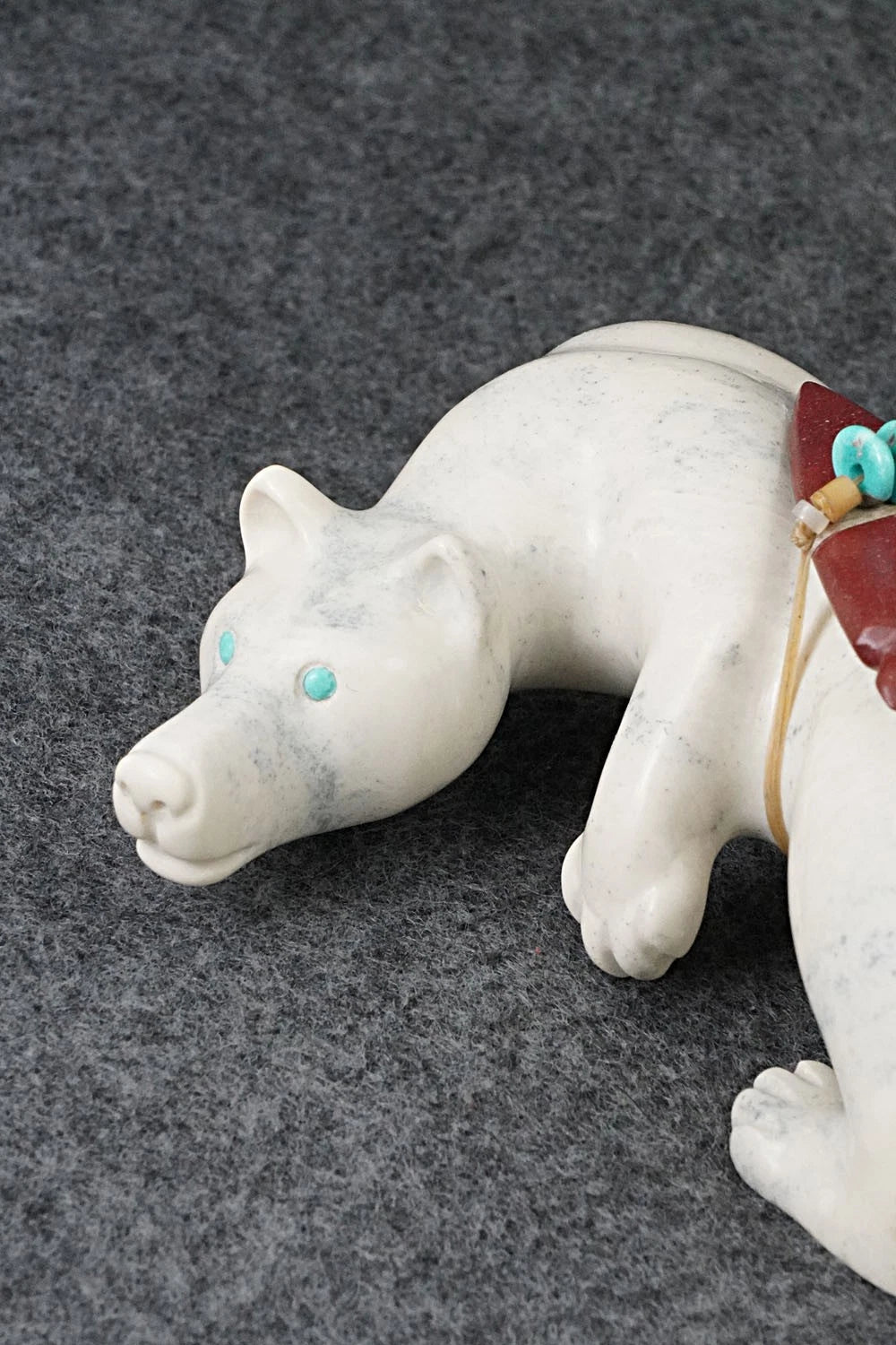 Wolf Zuni Fetish Carving - Albert Eustace