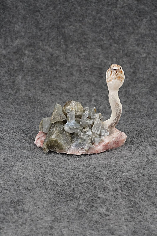 Cobra Zuni Fetish Carving - Ruben Najera