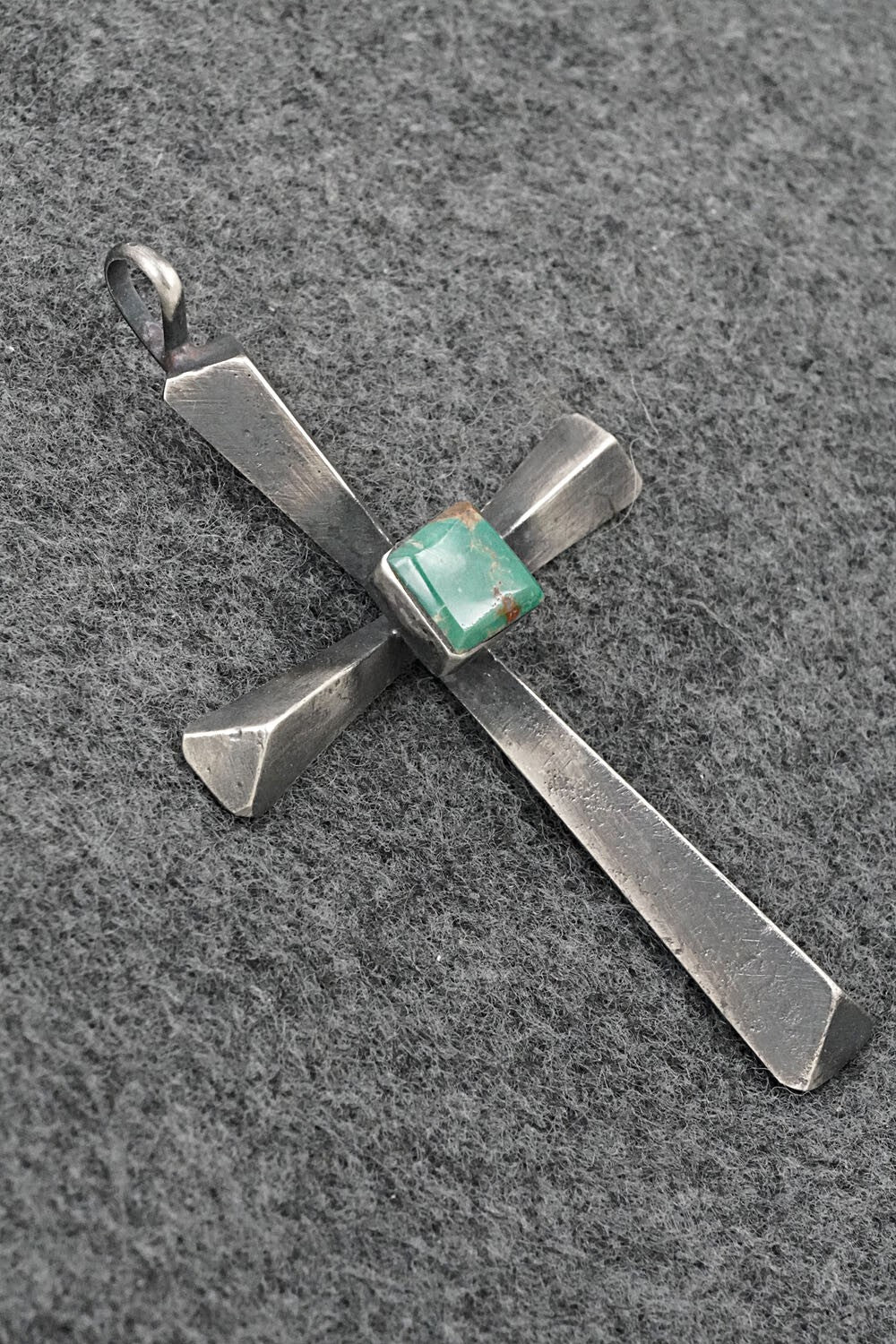 Turquoise & Sterling Silver Pendant - Raymond Betsoi