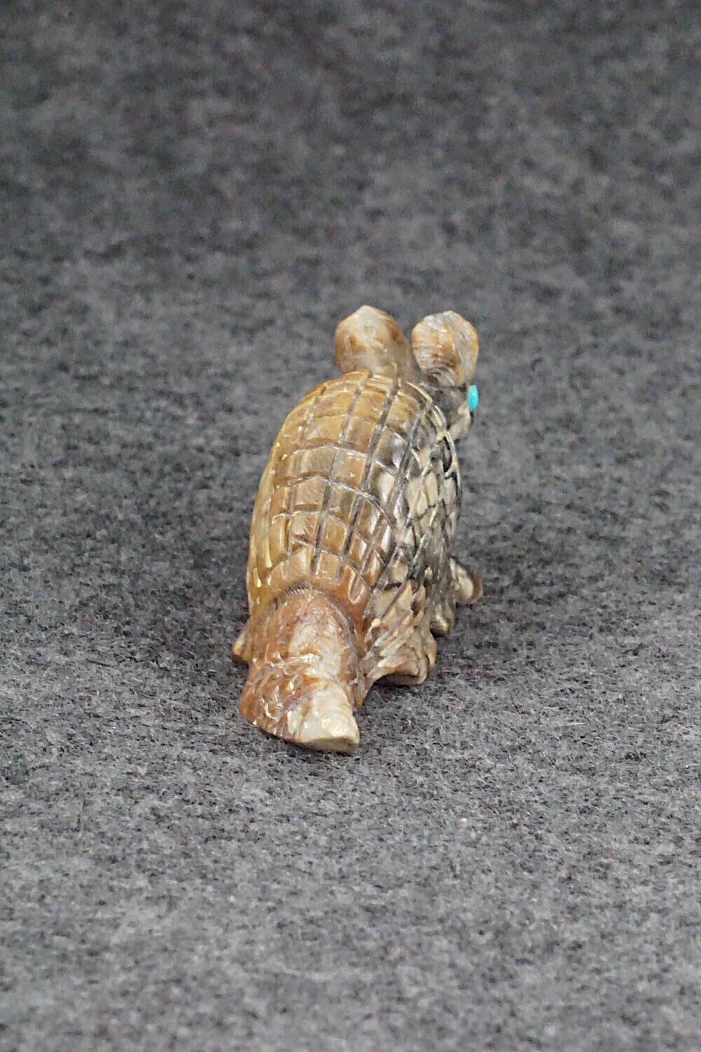 Armadillo Zuni Fetish Carving - Dana Malani