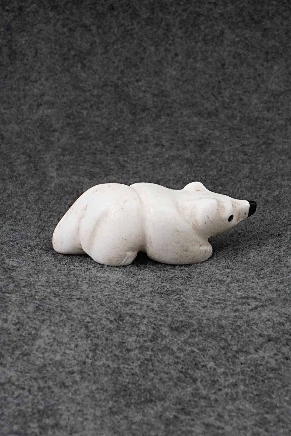 Bear Zuni Fetish Carving - Justin Red Elk