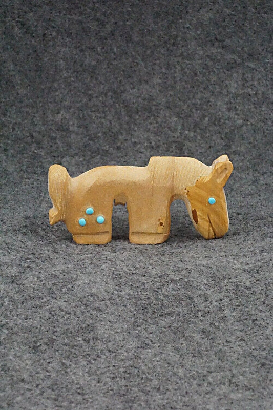 Horse Zuni Fetish Carving - Cody Chavez