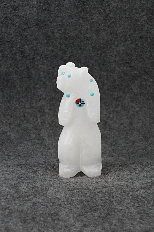 Bear Zuni Fetish Carving - Dannette Laate