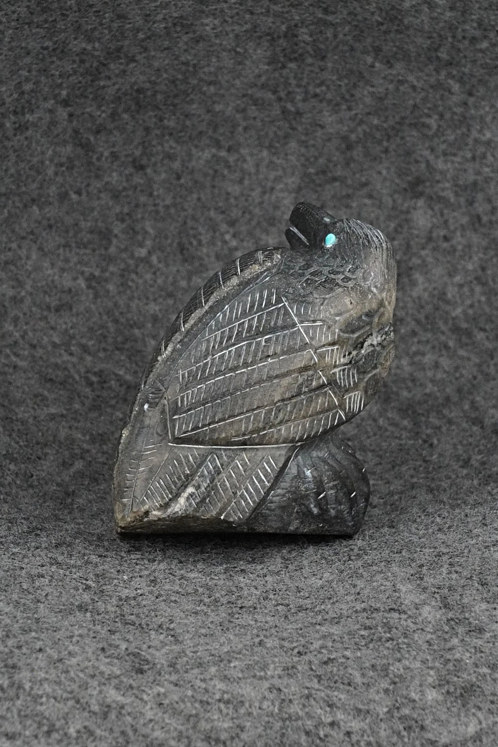 Crow Zuni Fetish Carving - Derrick Kaamasee