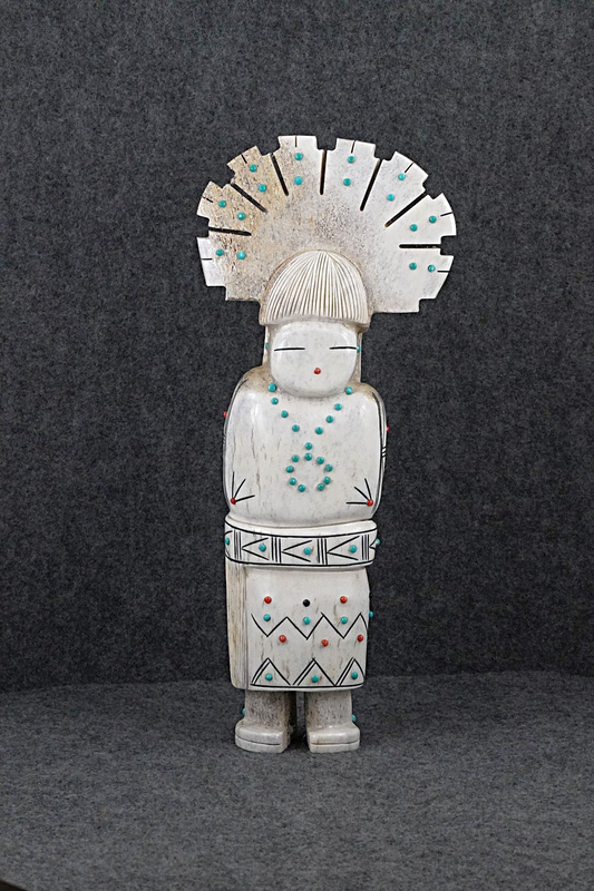 Corn Maiden Zuni Fetish Carving - Claudia Peina