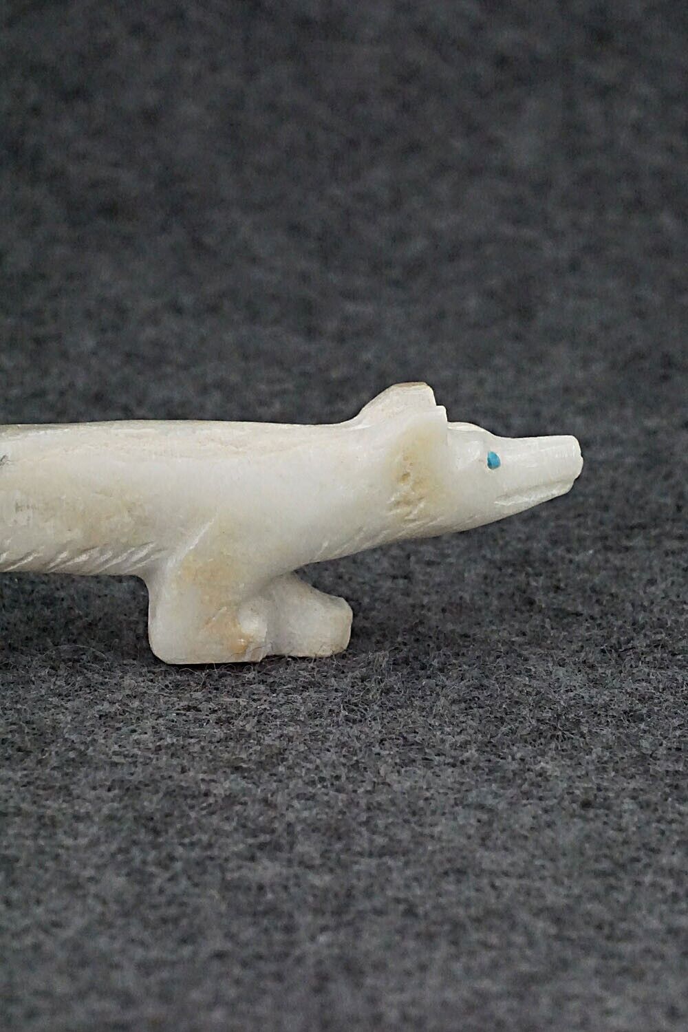 Wolf Zuni Fetish Carving - Cody Nastacio