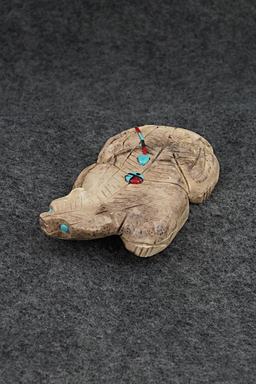 Badger Zuni Fetish Carving - Danette Laate