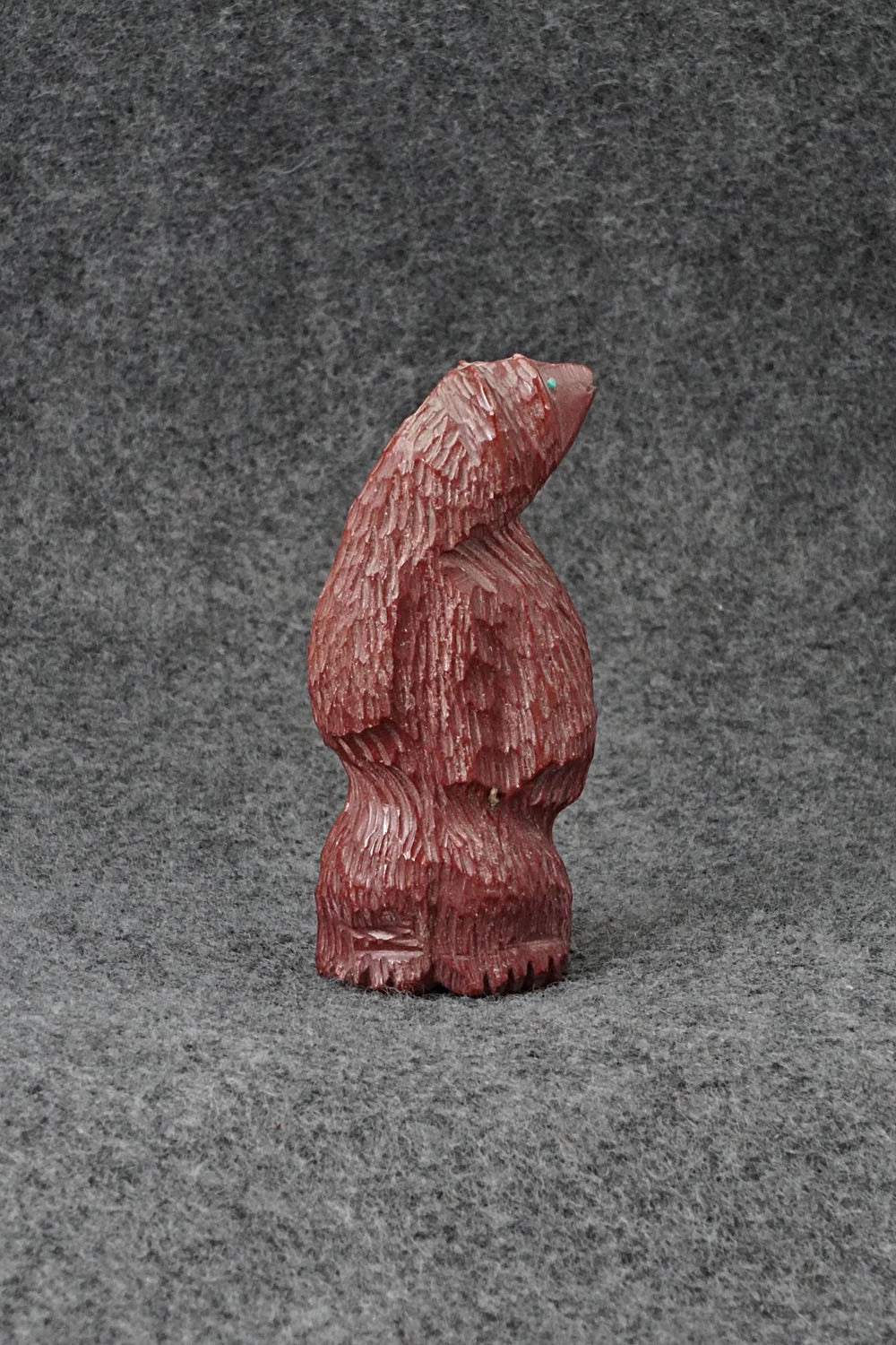 Bear Zuni Fetish Carving - Rodrick Tsabetsaye