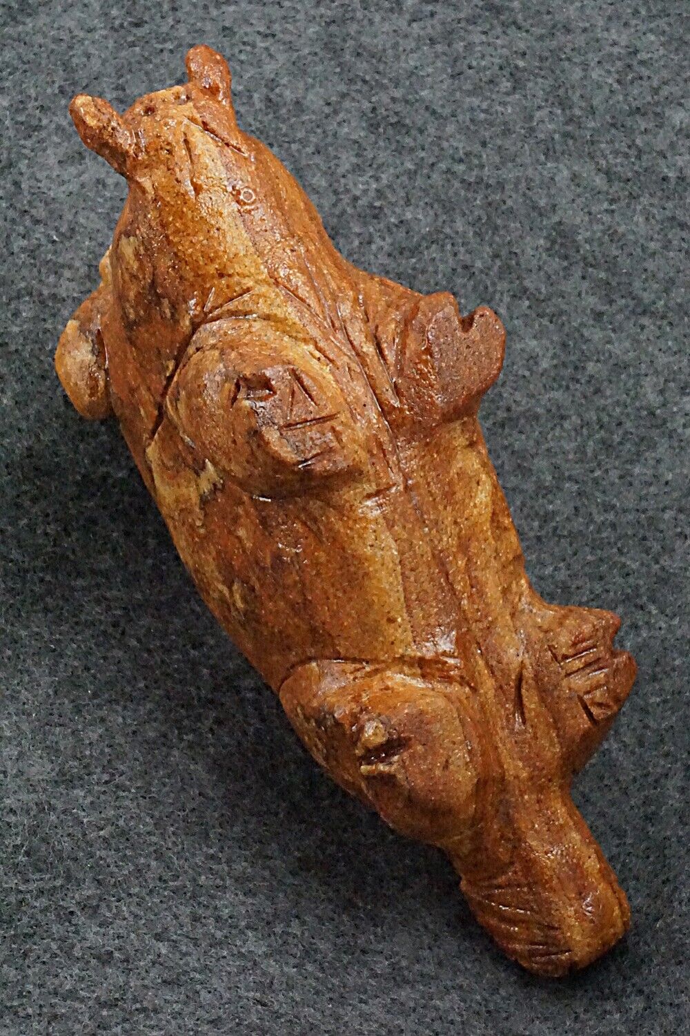 Razorback Hog Zuni Fetish Carving - Louise Ponchuella