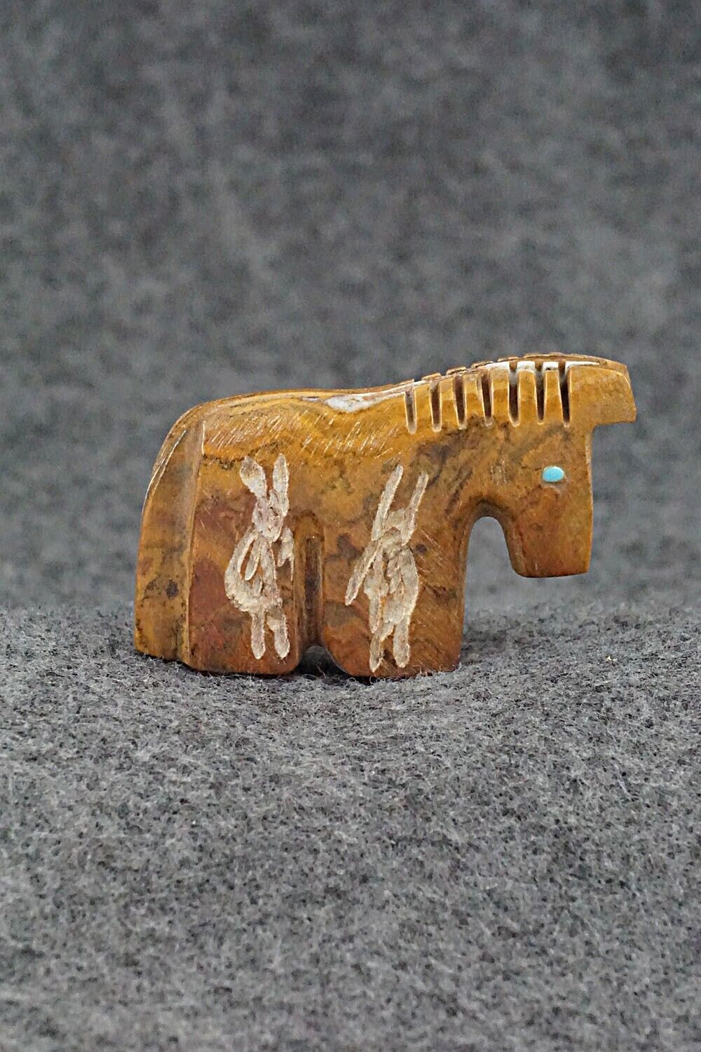 Horse Zuni Fetish Carving - Tyrone Poncho