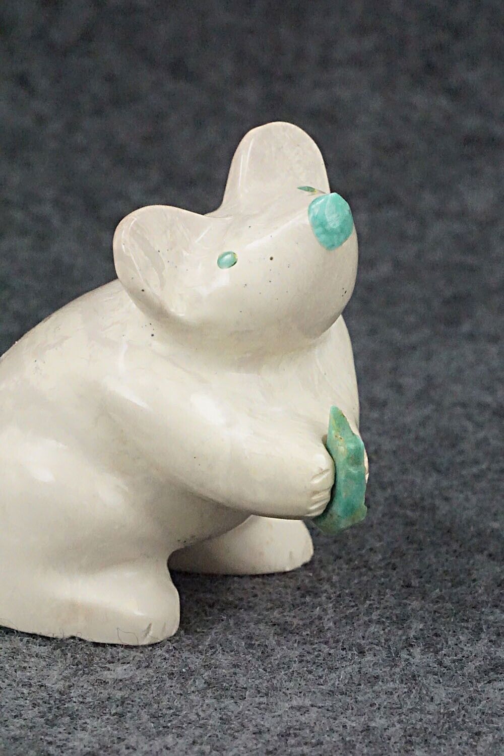 Mouse Zuni Fetish Carving - Enrike Leekya