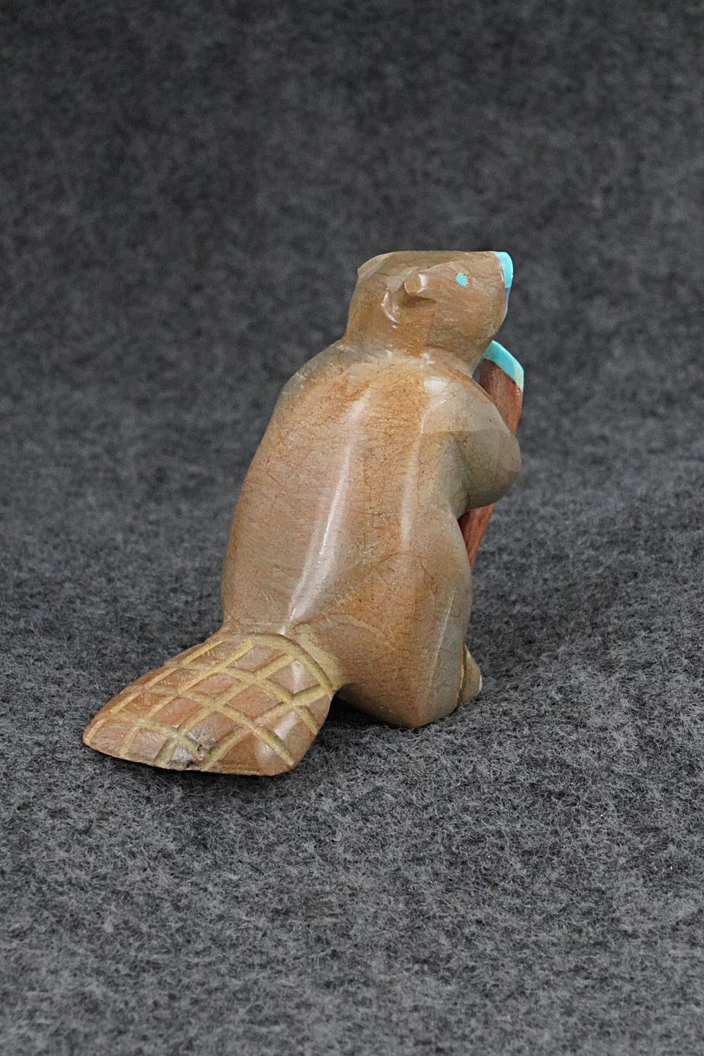 Beaver Zuni Fetish Carving - Enrike Leekya