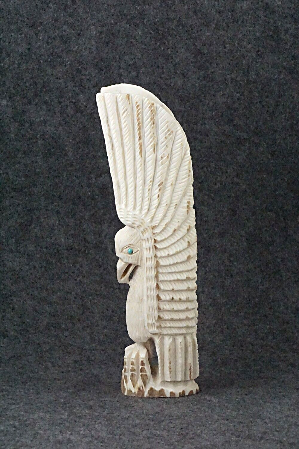 Eagle Zuni Fetish Carving - Garrick Weeka