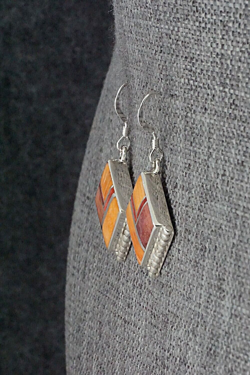 Spiny Oyster & Sterling Silver Inlay Earrings - James Manygoats