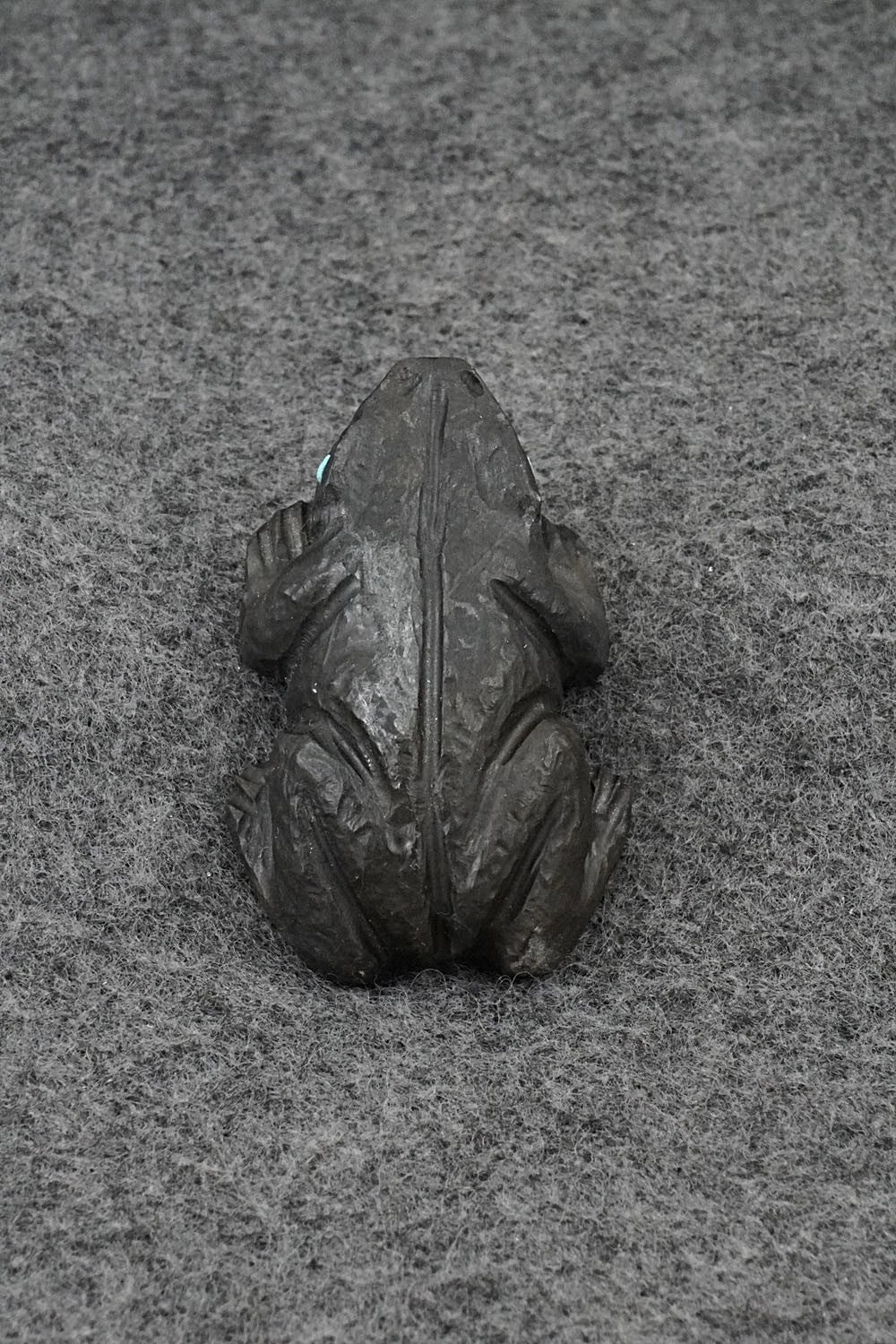 Frog Zuni Fetish Carving - Herbert Him