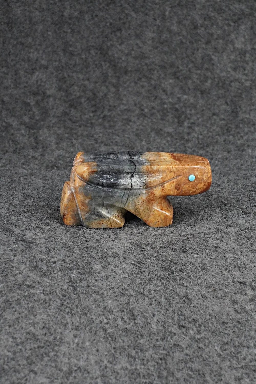 Rabbit Zuni Fetish Carving - Reynold Lunasee