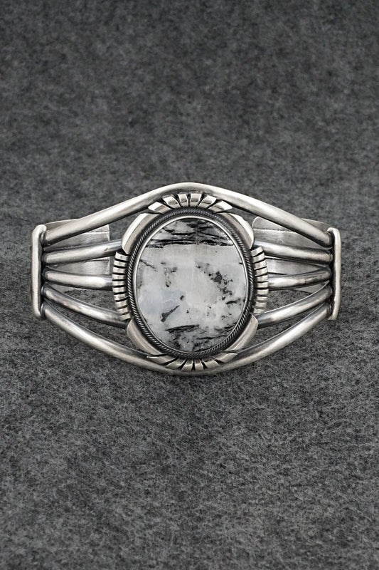 White Buffalo & Sterling Silver Bracelet - Mark Yazzie