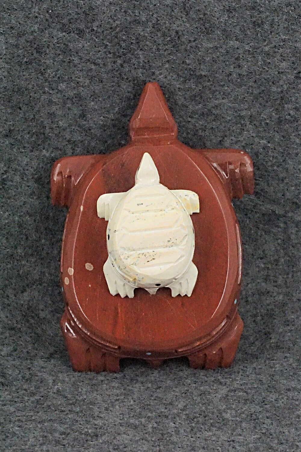 Turtles Zuni Fetish Carving - Jesus Espino