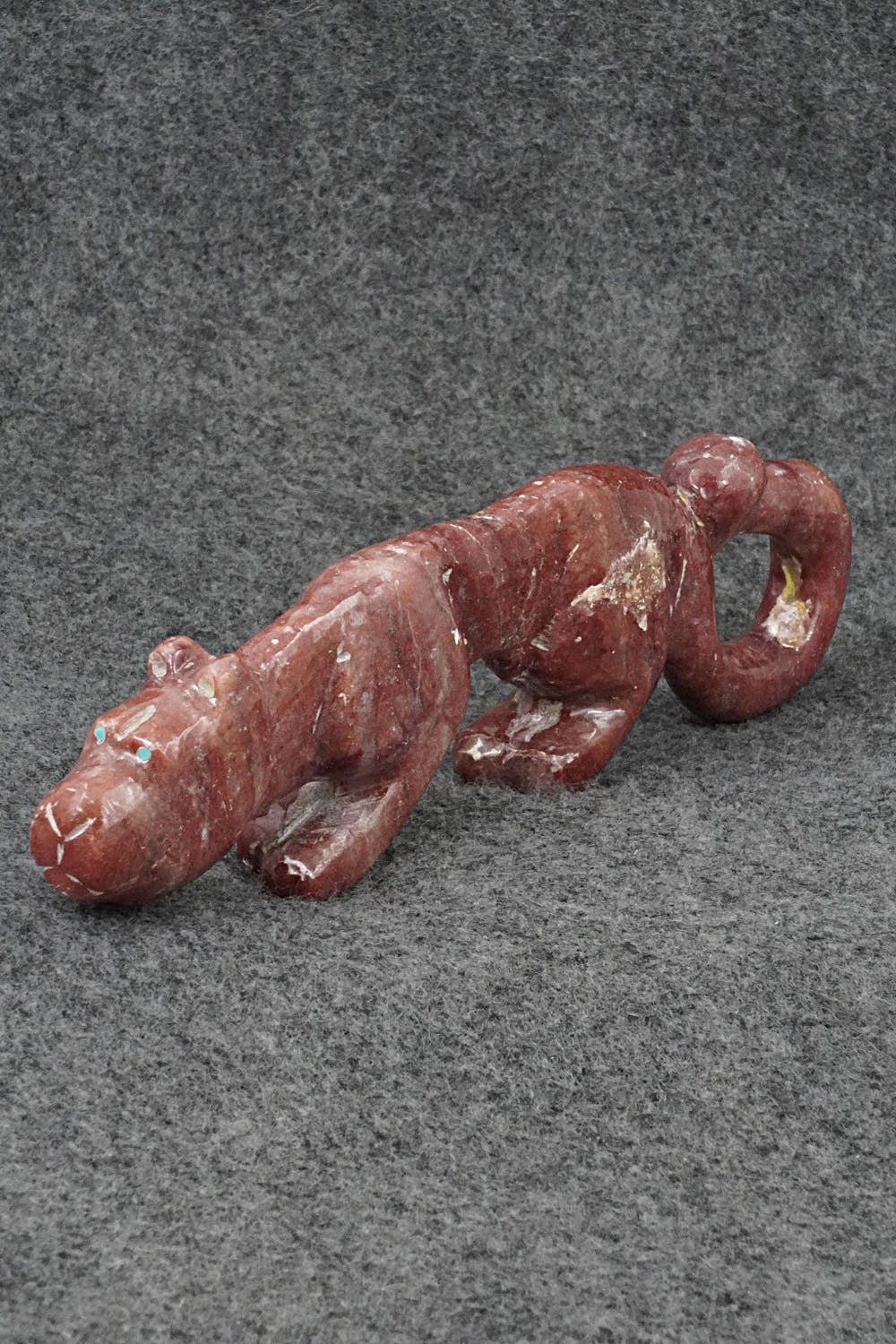 Mountain Lion Zuni Fetish Carving - Carlton Camasona