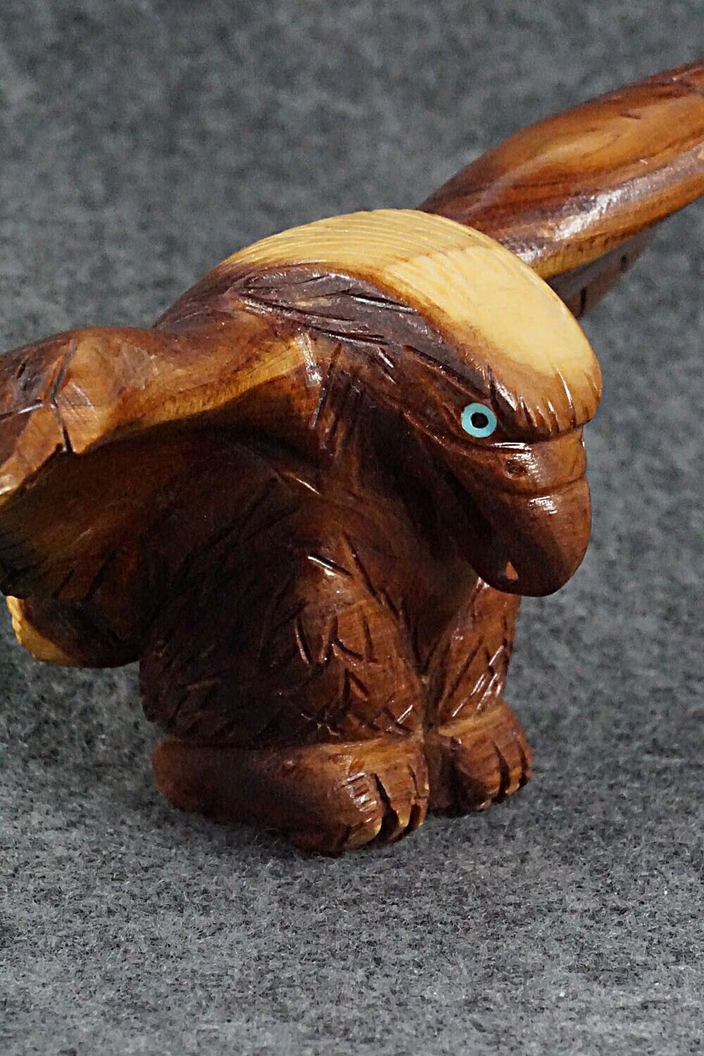 Eagle Zuni Fetish Carving - Chris Nastacio