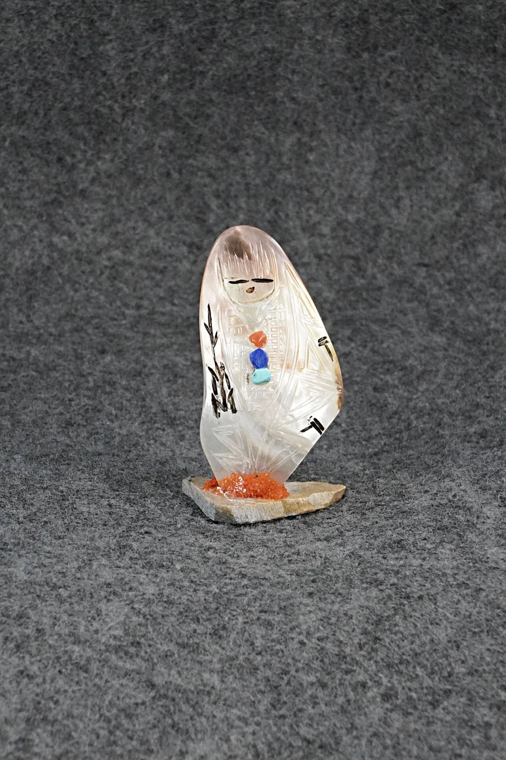 Corn Maiden Zuni Fetish Carving - Gloria Chattin