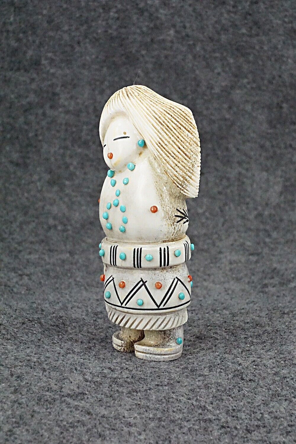 Corn Maiden Zuni Fetish Carving - Claudia Peina