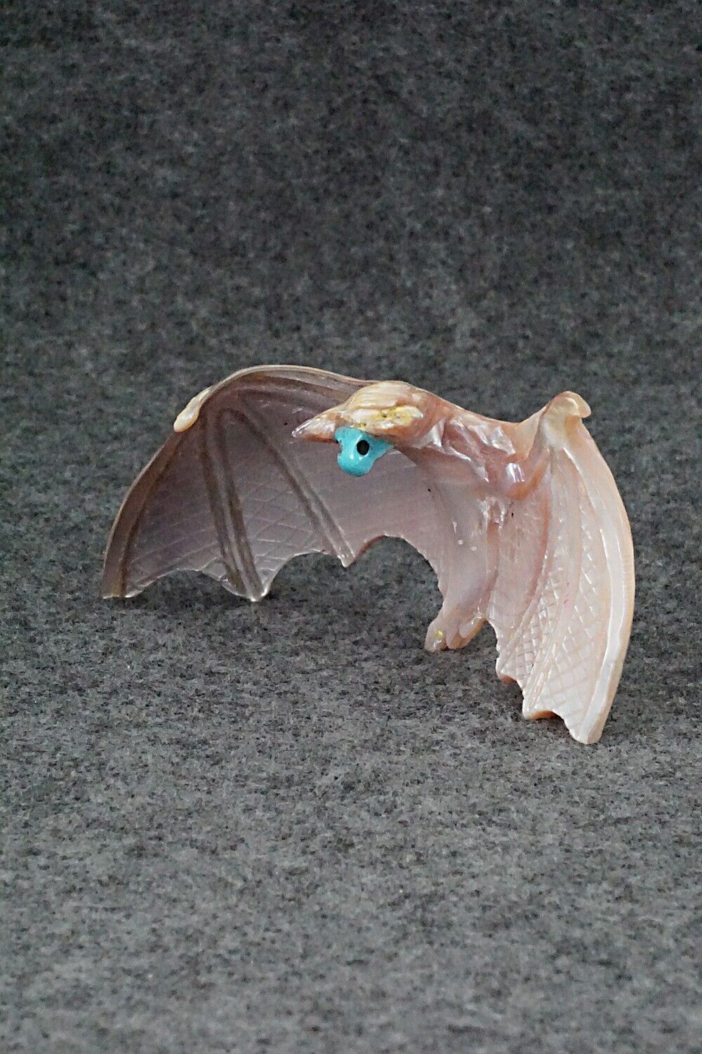 Bat Zuni Fetish Carving - Eric Lonjose