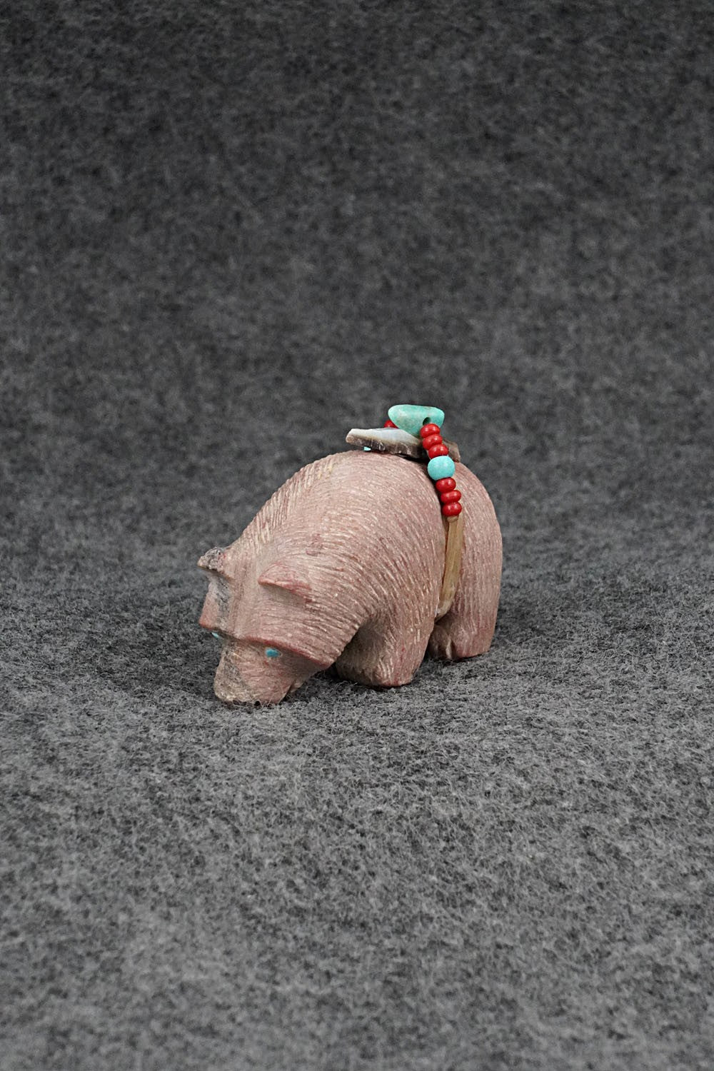 Bear Zuni Fetish Carving - Douglas Martza