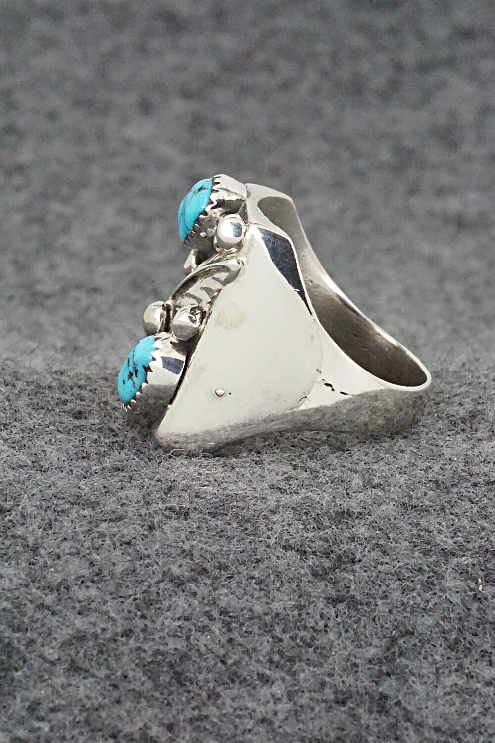 Turquoise & Sterling Silver Ring - Wilbur Myers - Size 9