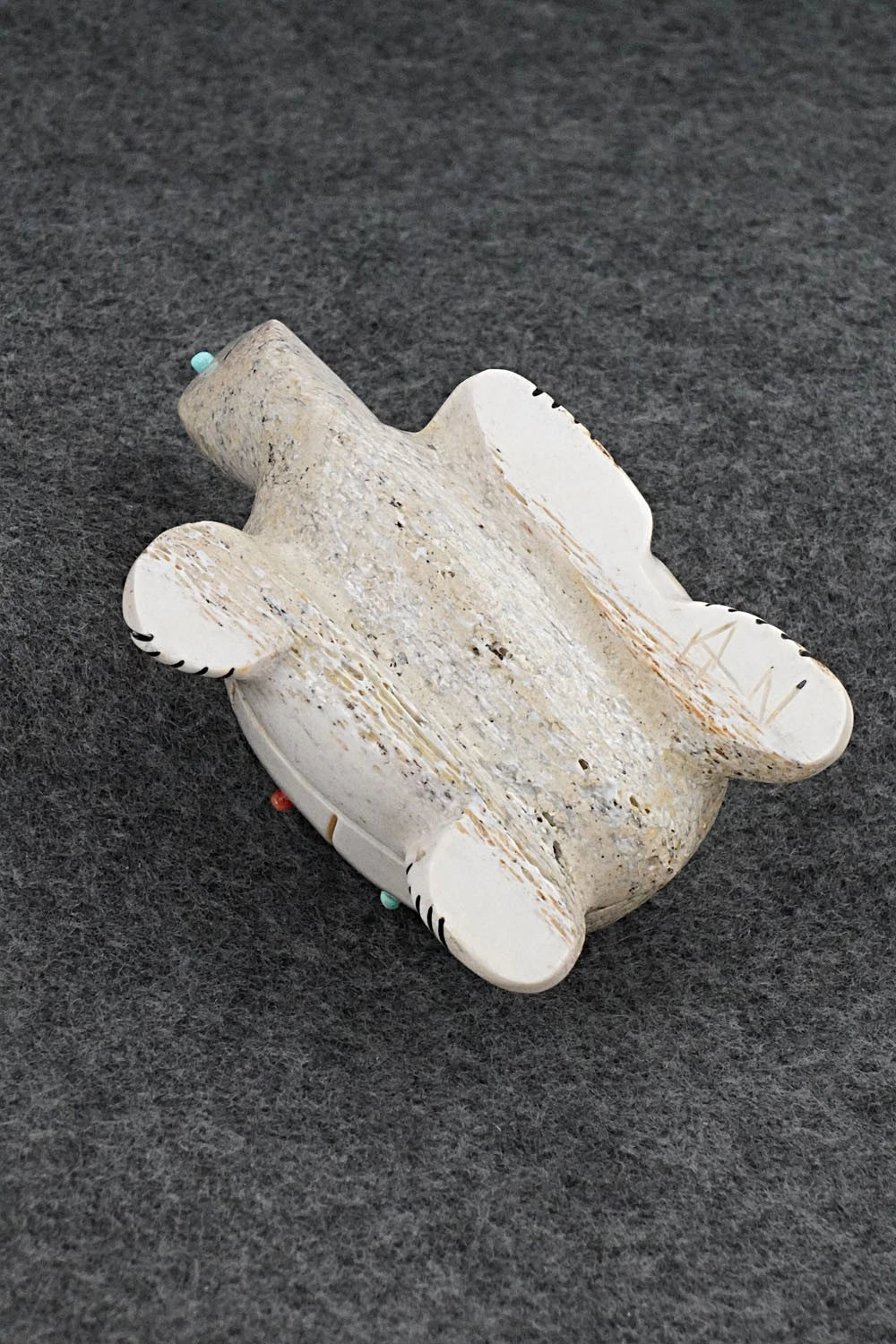 Turtle Zuni Fetish Carving - Claudia Peina