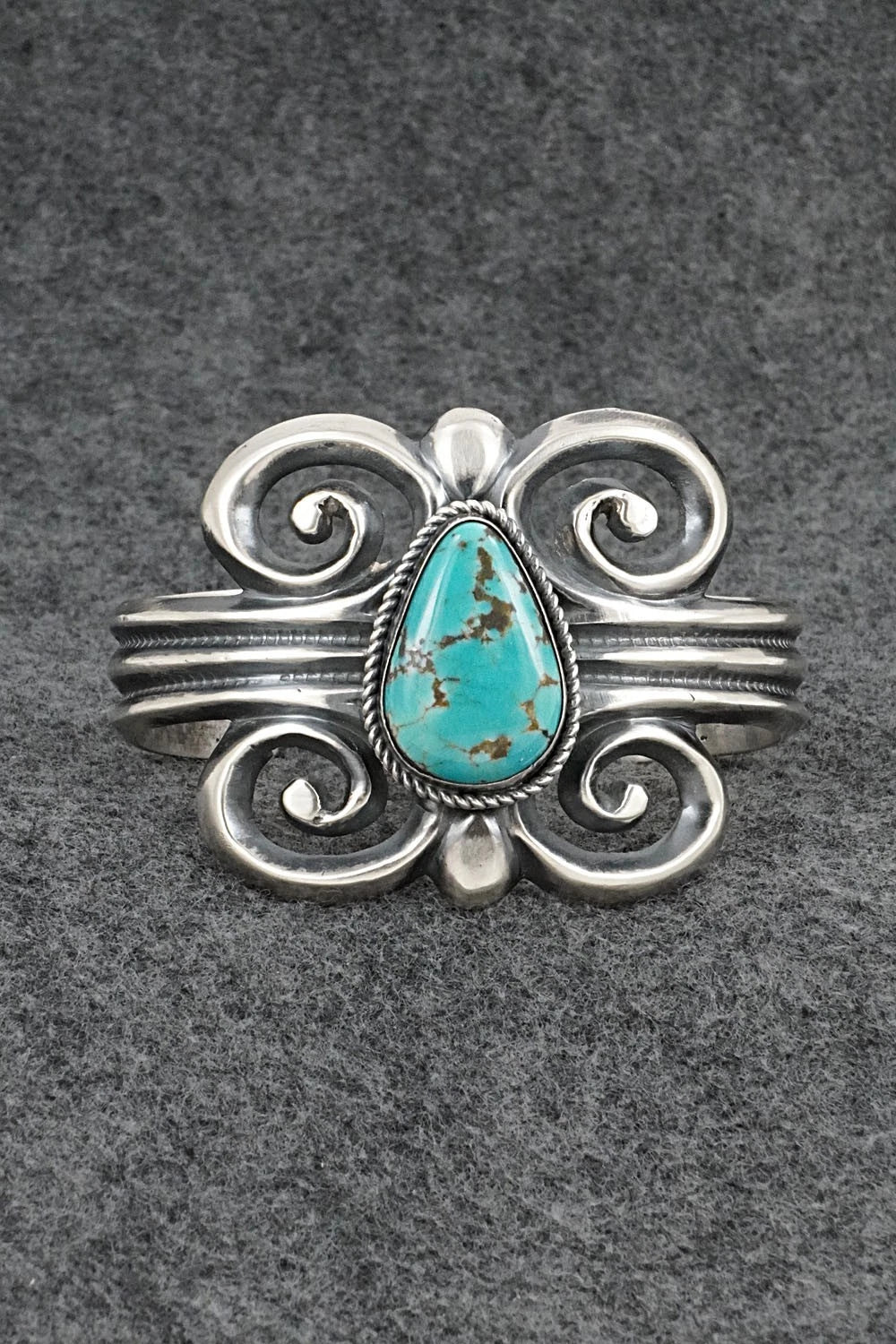 Turquoise & Sterling Silver Vintage Bracelet - ES Mitchell