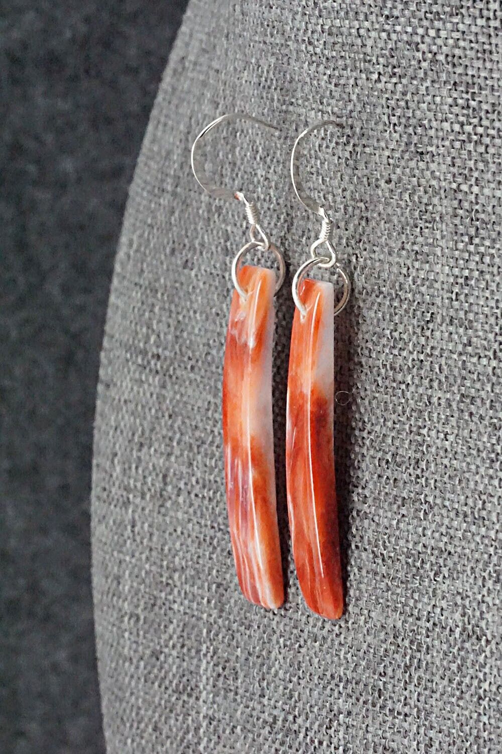 Spiny Oyster & Sterling Silver Earrings - Jesus Espino