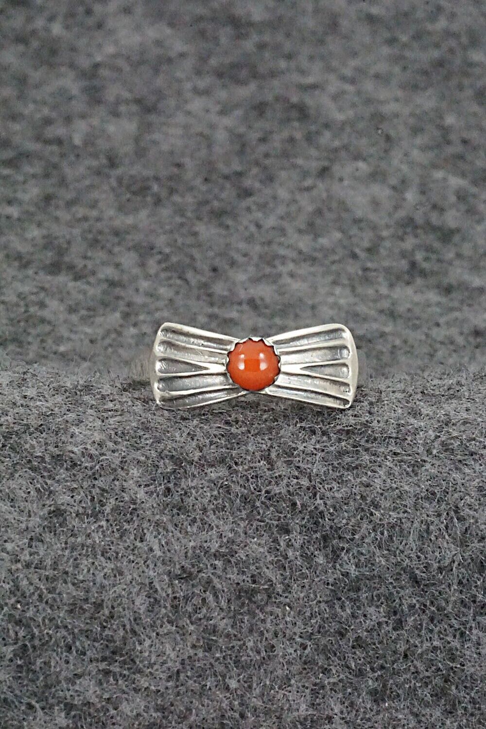 Coral and Sterling Silver Ring - Lee Shorty - Size 7.25
