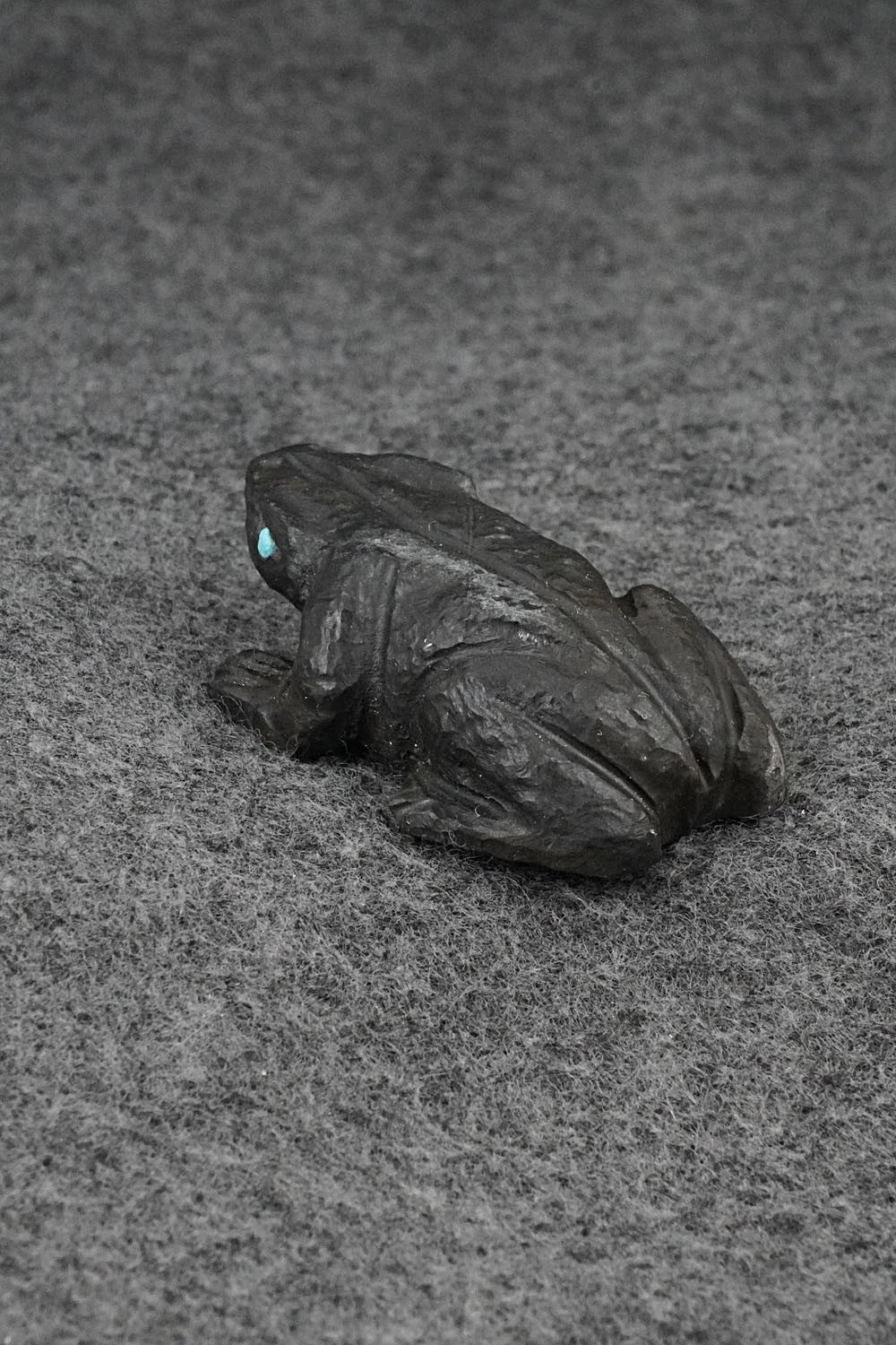 Frog Zuni Fetish Carving - Herbert Him