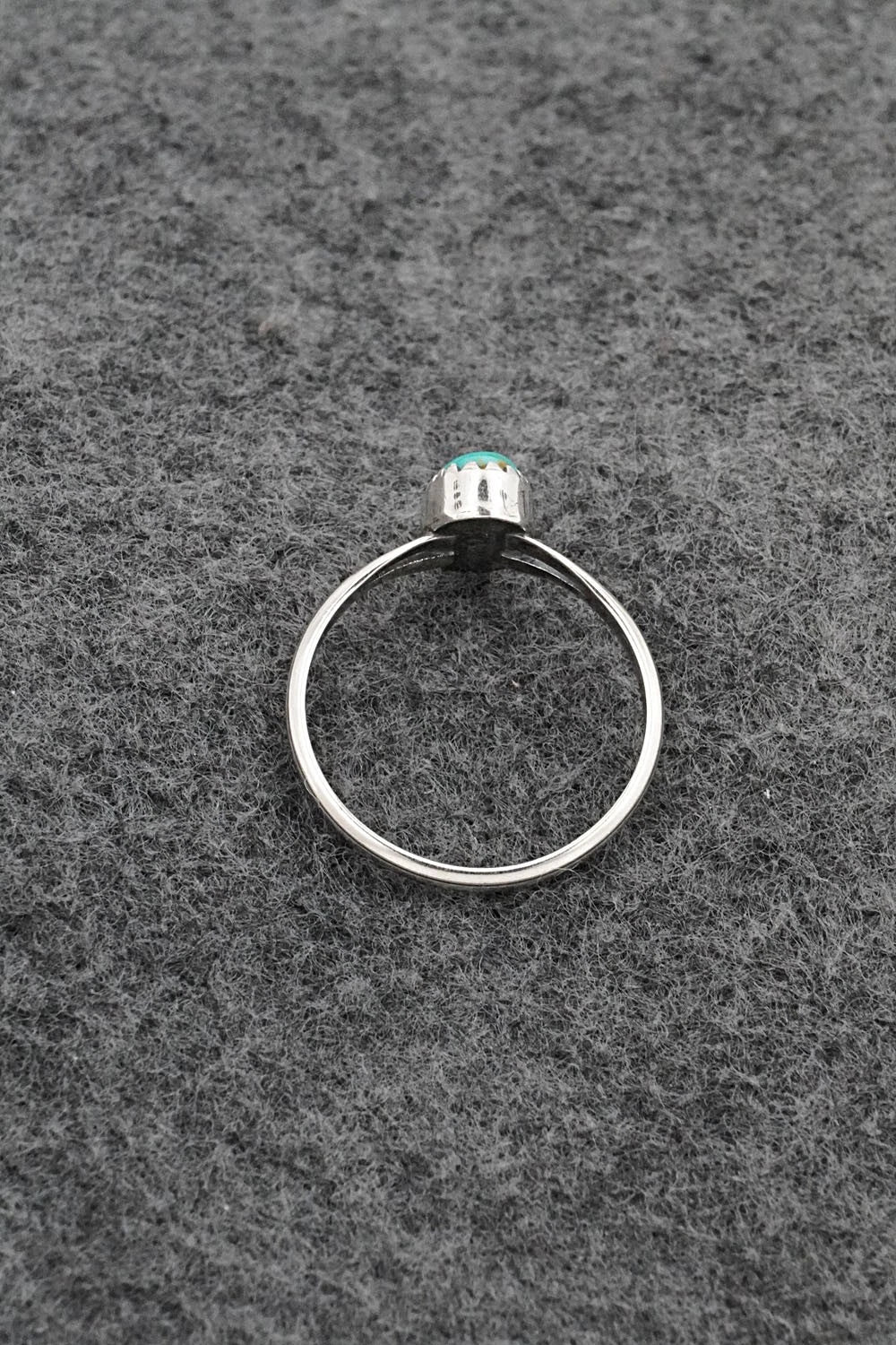 Turquoise & Sterling Silver Ring - Matthew Gordon - Size 8