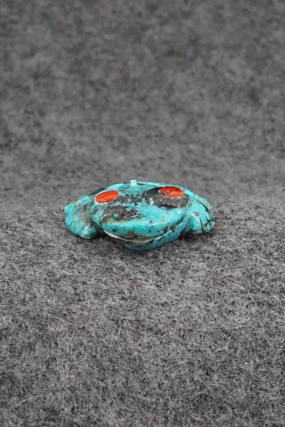 Frog Zuni Fetish Carving - Reynold Lunasee