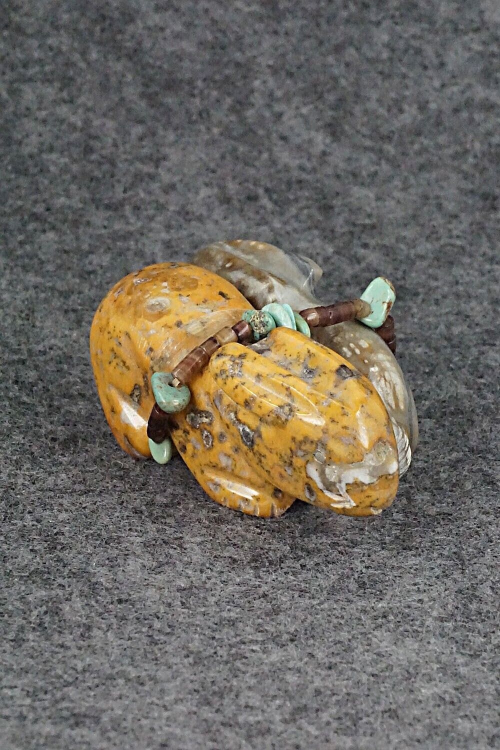Rabbits Zuni Fetish Carving - Daisy Natewa