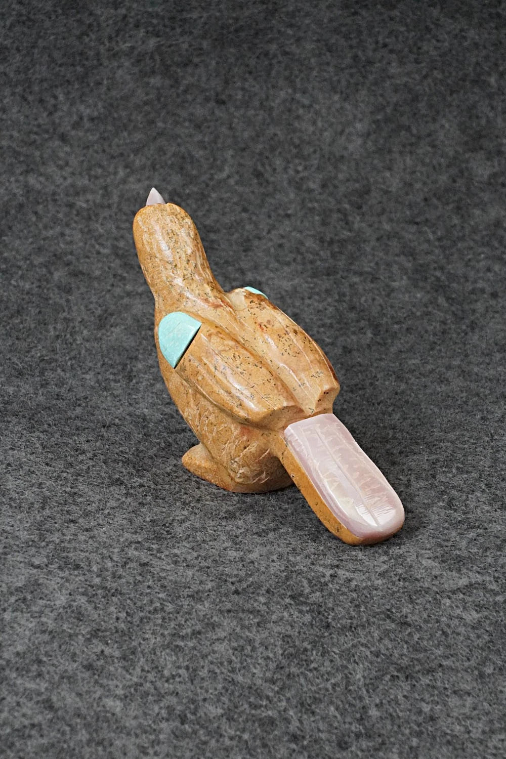 Bird Zuni Fetish Carving - Freddie Leekya