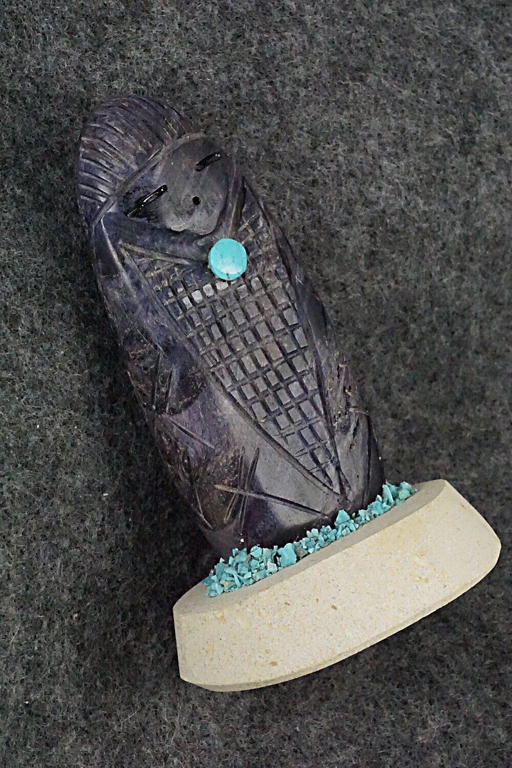 Corn Maiden Zuni Fetish Carving - Daniel Chattin