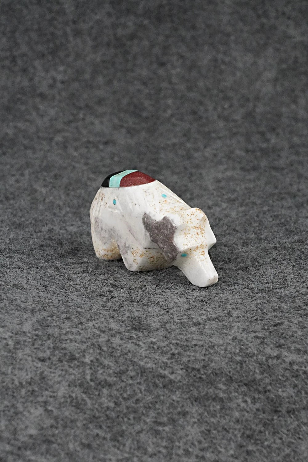 Bear Zuni Fetish Carving - Brandon Phillips