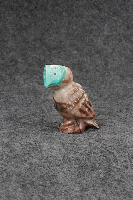 Owl Zuni Fetish Carving - Enrike Leekya