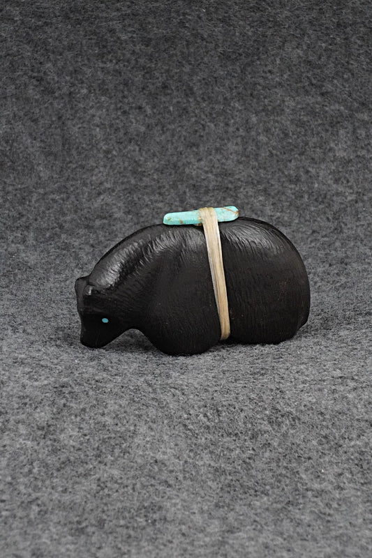Bear Zuni Fetish Carving - Herbert Halate