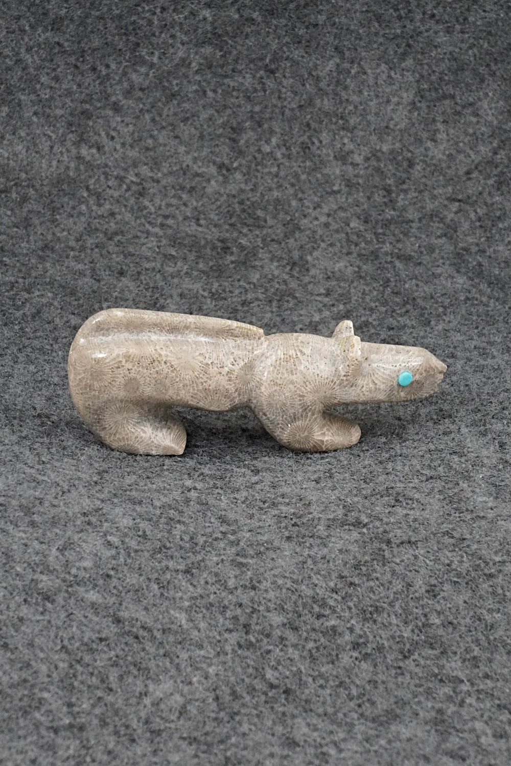 Mountain Lion Zuni Fetish Carving - Ronnie Lunasee