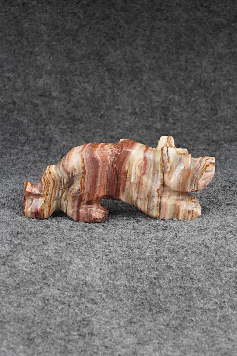 Wolf Zuni Fetish Carving - Douglas Martza