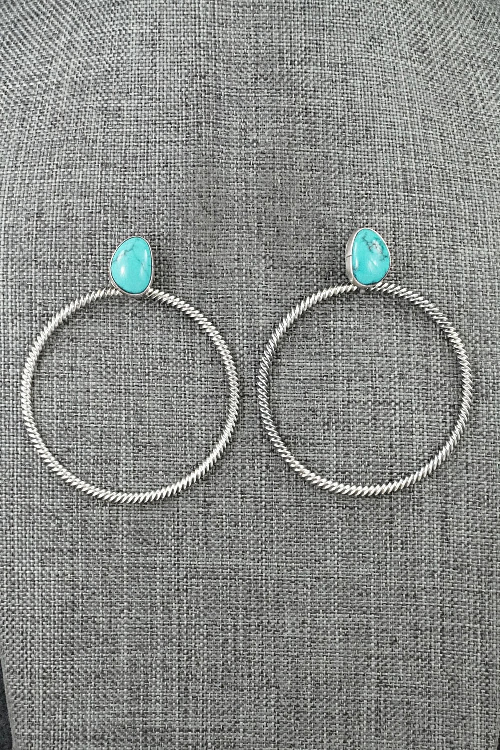 Turquoise & Sterling Silver Earrings - Verley Betone