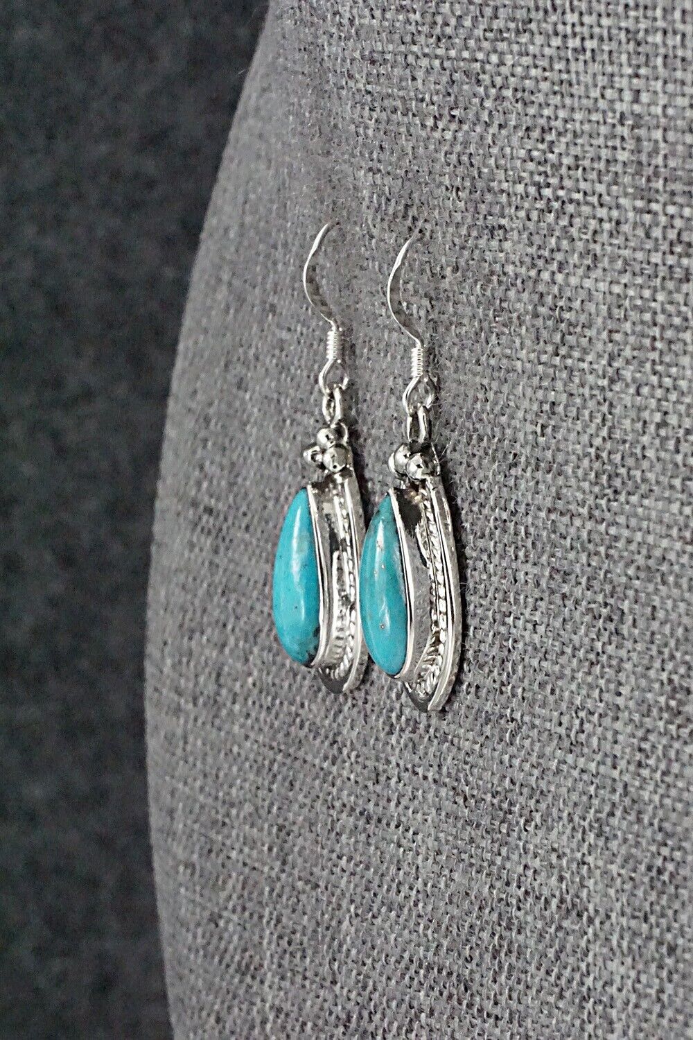 Turquoise & Sterling Silver Earrings - Verley Betone