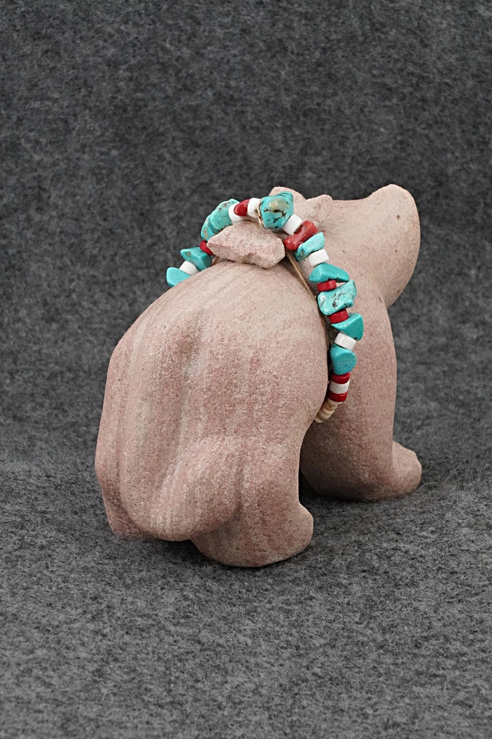 Mountain Lion Zuni Fetish Carving - Darrell Westika