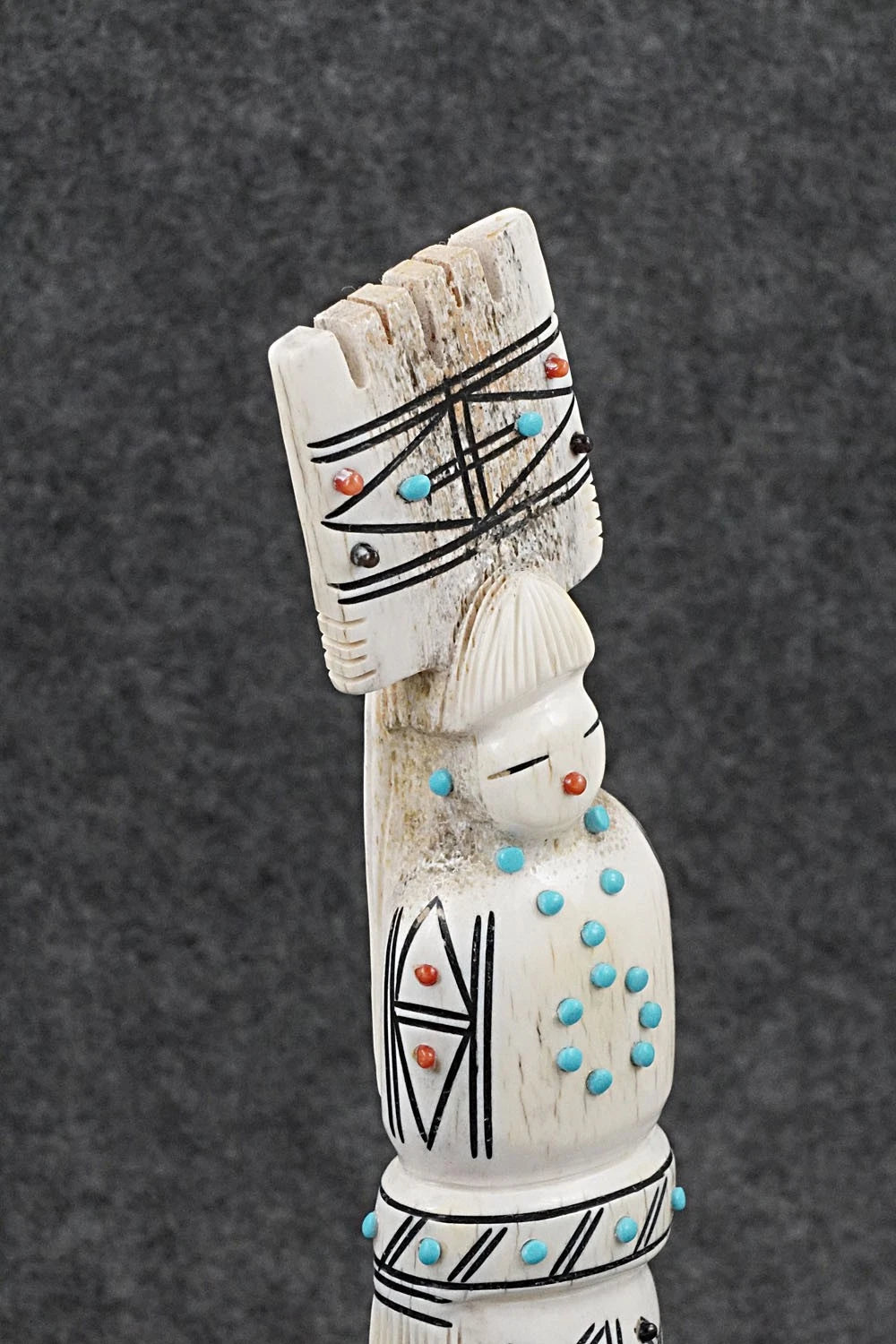 Corn Maiden Zuni Fetish Carving - Claudia Peina